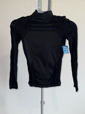 Free People Intimately Black Lace Long Sleeve Top Size M/L